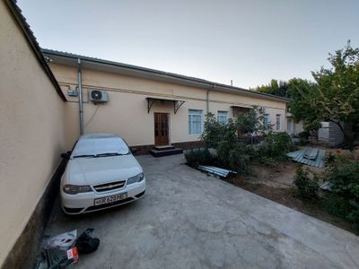 Продаётся дом участок 2.5 сотки 4 комнатная.