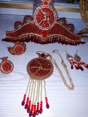 Diademalar karona abadoklar
