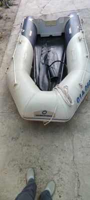 Продам надувную лодку. HYDRO-FORCE - 320м.