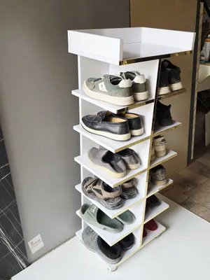 Обувница сотилади