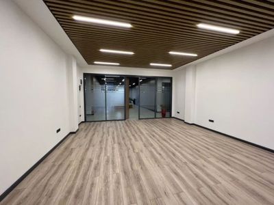 Аренда офиса на Ц-6. Казахстан. 195 м²