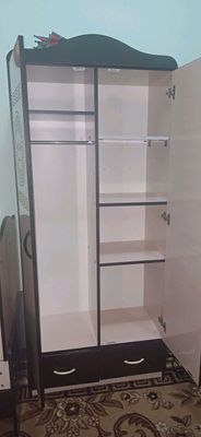шкаф сотилади детиски крават билан 100$тошкент
