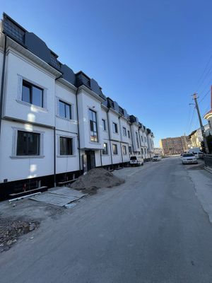 Kvartira sotiladi yangi hayot