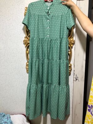 платье отличном состояние 100 за оба