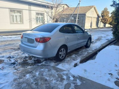 Srochna Sotiladi Hyundai elantra 2009yil