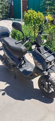 Подаётся скутер MBK 49 150куб