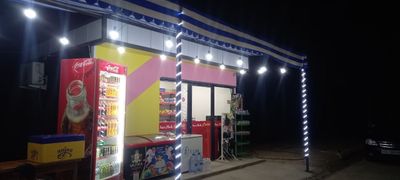Кўчма дўкон сотилади 5х3 нархи 2850$ Андижон Шахрихон йўлида