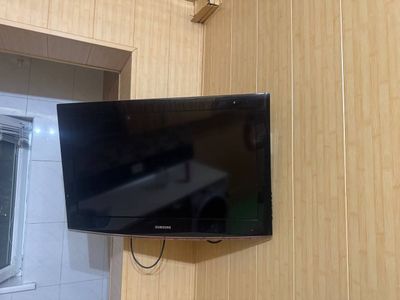 Продаются 2 телевизора за оба 100 у.е.