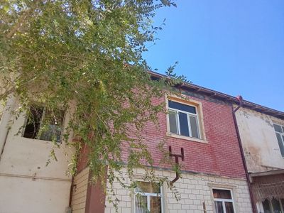 koʻshkoʻpir tumani 28 korpusda 2 etajda 2 xonali