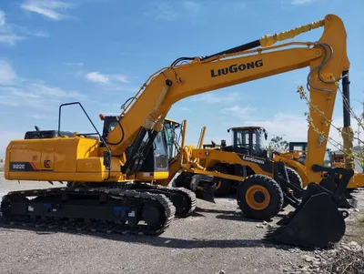 Карьерингизга 1,2 м3 лик занжирли экскаватор Америка мотори билан!