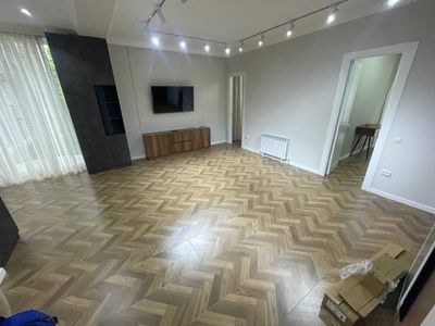 Срочна сдается квартира 3/5/8 на Улица Сайрам 100м2 (дхб)