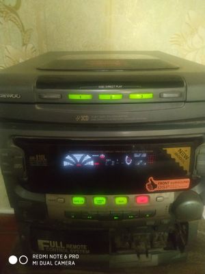 Продается музыкальный центр Daewoo AMI-810L