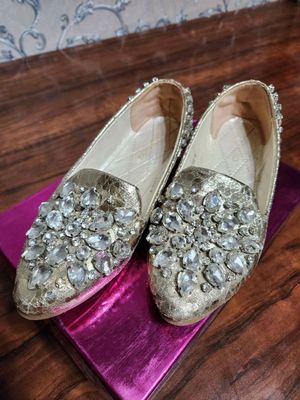Sifati yaxshi narxini yana han kelishtirib beraman