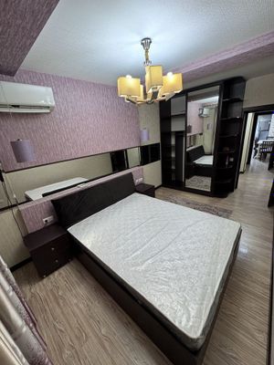 Сдается квартира, 4х комнатная, метро Айбек
