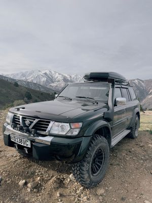Продам NISSAN Patrol Y 61