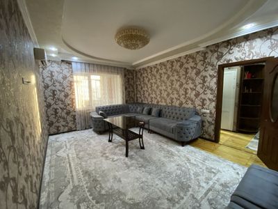 Сдаётся 4 ком. квартира, метро Ойбек, 100 метров до метро