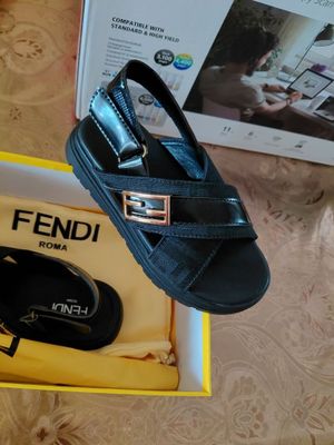 Детская обувь FENDI оригинал