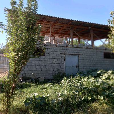 Продажа дом, участок, крровник, 27 соток земли .