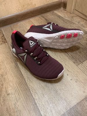 Reebok женские кроссовки
