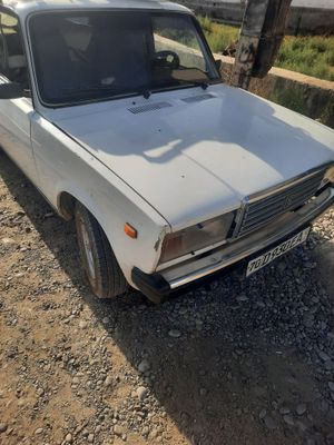Жигули Vaz 2107 kelishadigan joyi bor