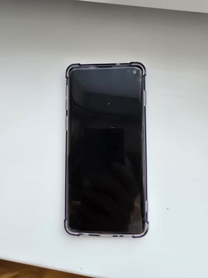 Galaxy S10, чехол в подарок