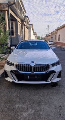 Bmw i5 35L 2024