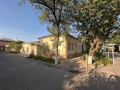 Uy sotiladi holati yaxshi