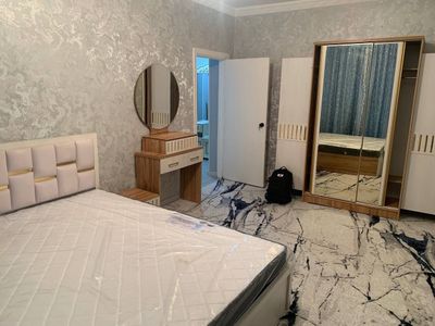 Sheriklikka bollar uchun kvartira