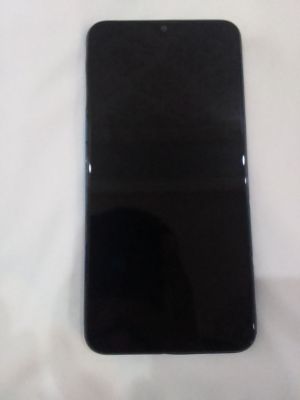 Samsung A10s zapchatga protsessor ketgan boshqa joy yangidek