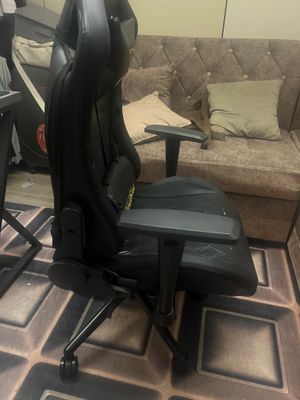 Игровое кресло Gamdias