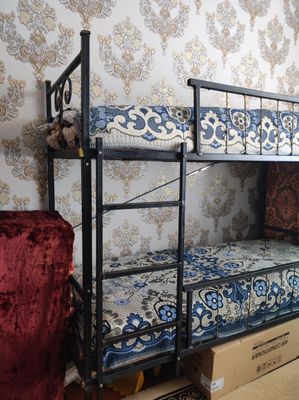 Продается двухэтажный кровать