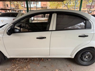 Продается Chevrolet Nexia 3 1 позиция