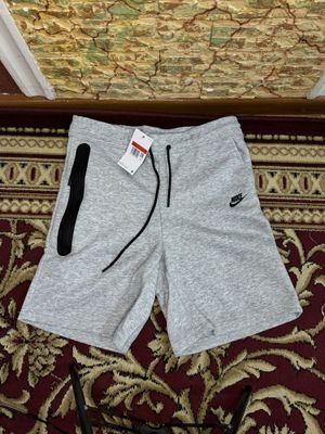Nike Tech Fleece