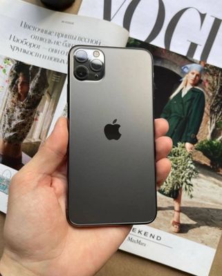 Iphone 11 Pro Max 256gb 79 karopkasi bor ekran alishgan feys ishlamidi