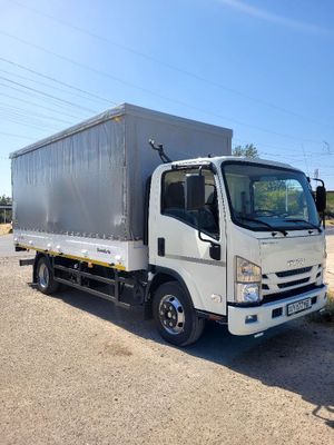 Продаётся ISUZU г.в.2025