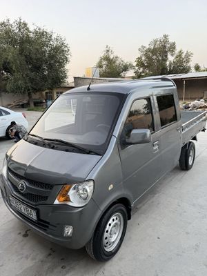 марка автомобил lifan