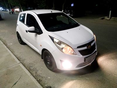 Спарк сотилади 2 поз.