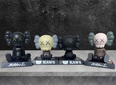 Мини Kaws Игрушки коллекция