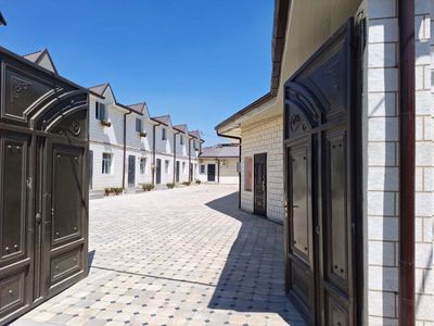 Продаются 3х-комн, 2х этажные, Таунхаусы. Евроремонт, можно под ипоте