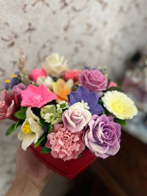Sovunli gul o’z bahosidan ancha arzonga qoyganman