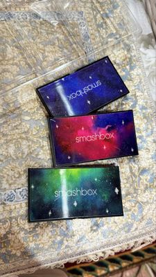 Тени и скульптор из Америки от Smashbox