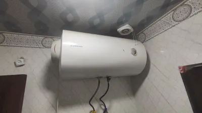 продаётся рабочий Аристон цена