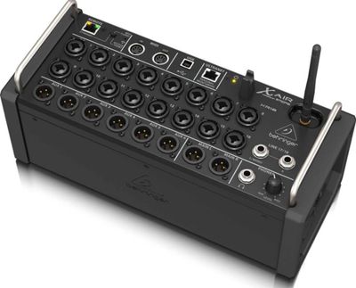 Цифровой микшер Behringer XR18