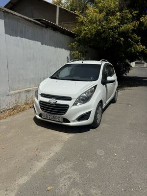 Spark Avtomat 2014 яхши холатда