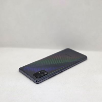 Samsung A51sotiladi dastavka hizmati bor 24/7