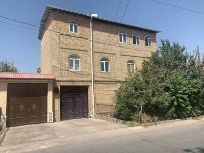 Продаётся земельный участок с домом в Яккасарайском районе