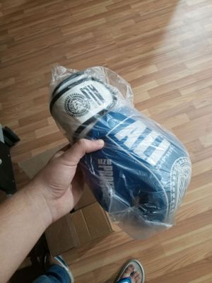 Boks qolqopi sotiladi holati yaxshi