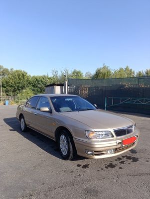 Nissan maxsima sotiladi