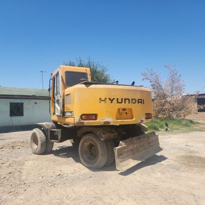 Продаётся экскаватор Хундай 1400