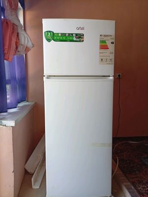 Artel xolodilnik
